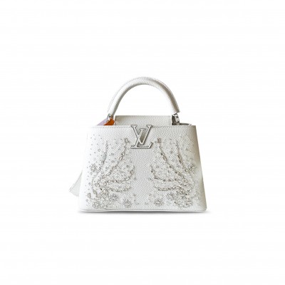 LOUIS VUITTON CAPUCINES BB M25934 (27*17.3*9cm) LOUIS VUITTON CAPUCINES BB M25934 (27*17.3*9cm)